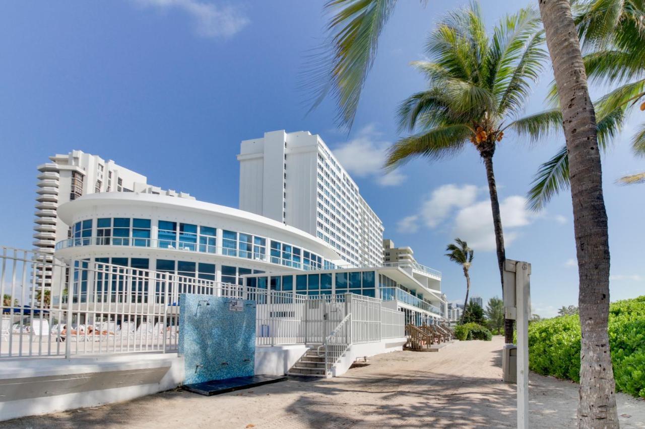Castle Beach: Rumba Suite マイアミビーチ エクステリア 写真