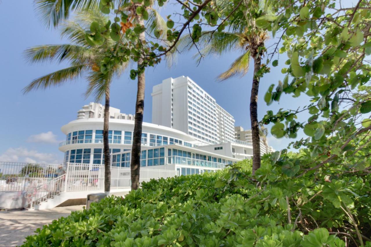 Castle Beach: Rumba Suite マイアミビーチ エクステリア 写真